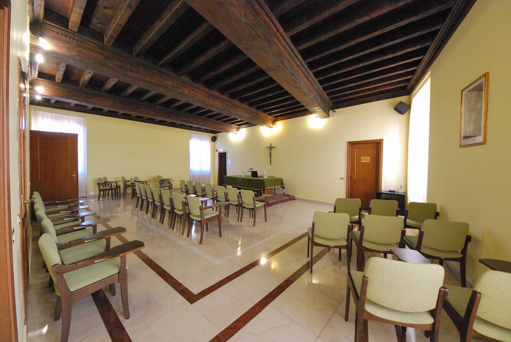 Villa Santa Maria Dell'Arco - Centro Oreb 카자고 산 마르티노 외부 사진